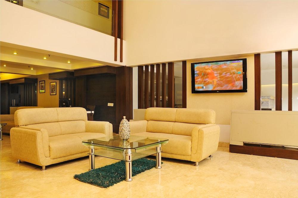 The Pearl Hotel Neu-Delhi Exterior foto