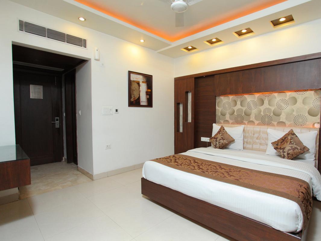 The Pearl Hotel Neu-Delhi Exterior foto