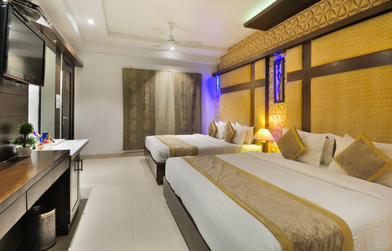 The Pearl Hotel Neu-Delhi Exterior foto